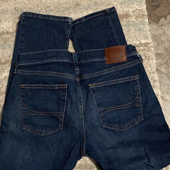 NWOT - Men’s Hollister Jeans (Dark Washed- Slim Straight) EPIC FLEX (33x32).. - Picture 5 of 9